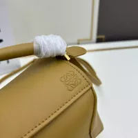 $122.00 USD LOEWE AAA Quality Messenger Bags For Women #1385687