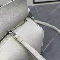$122.00 USD LOEWE AAA Quality Messenger Bags For Women #1385731