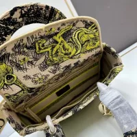 $115.00 USD Christian Dior AAA Quality Handbags For Women #1386151