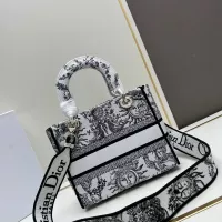 $115.00 USD Christian Dior AAA Quality Handbags For Women #1386176