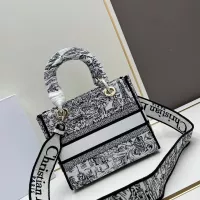 $115.00 USD Christian Dior AAA Quality Handbags For Women #1386177