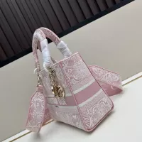 $115.00 USD Christian Dior AAA Quality Handbags For Women #1386184