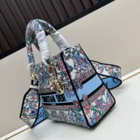 $115.00 USD Christian Dior AAA Quality Handbags For Women #1386185