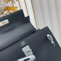 $92.00 USD Hermes AAA Quality Handbags For Women #1386401