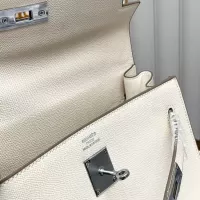 $88.00 USD Hermes AAA Quality Handbags For Women #1386443