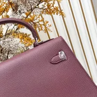 $85.00 USD Hermes AAA Quality Handbags For Women #1386484