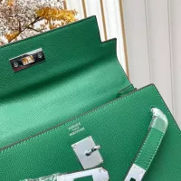$88.00 USD Hermes AAA Quality Handbags For Women #1386504