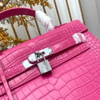 $96.00 USD Hermes AAA Quality Handbags For Women #1386546