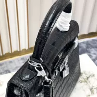 $88.00 USD Hermes AAA Quality Handbags For Women #1386548