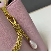 $112.00 USD Louis Vuitton AAA Quality Handbags For Women #1386577