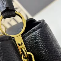 $112.00 USD Louis Vuitton AAA Quality Handbags For Women #1386579