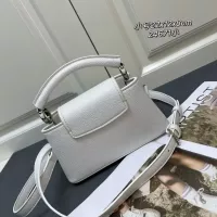 $102.00 USD Louis Vuitton AAA Quality Handbags For Women #1386603