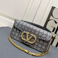 $102.00 USD Valentino AAA Quality Shoulder Bags For Women #1386906