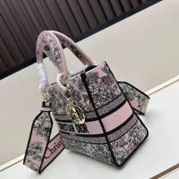 $105.00 USD Christian Dior AAA Quality Handbags For Women #1387339