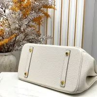 $88.00 USD Hermes AAA Quality Handbags For Women #1387366