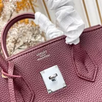 $85.00 USD Hermes AAA Quality Handbags For Women #1387384
