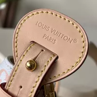 $172.00 USD Louis Vuitton AAA Quality Messenger Bags For Women #1387694