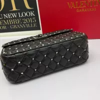 $105.00 USD Valentino AAA Quality Messenger Bags For Women #1388043