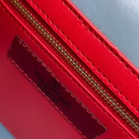$105.00 USD Valentino AAA Quality Messenger Bags For Women #1388078