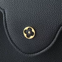 $85.00 USD Louis Vuitton AAA Quality Handbags For Women #1388420