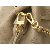 $68.00 USD Louis Vuitton AAA Quality Handbags For Women #1388428