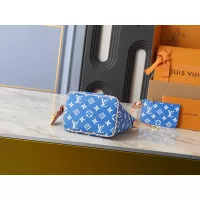 $56.00 USD Louis Vuitton Messenger Bags For Women #1388538