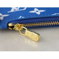 $56.00 USD Louis Vuitton Messenger Bags For Women #1388538
