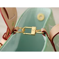 $56.00 USD Louis Vuitton Messenger Bags For Women #1388539