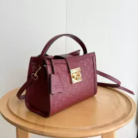 $80.00 USD Gucci AAA Quality Messenger Bags For Women #1389414