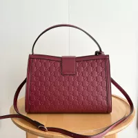 $82.00 USD Gucci AAA Quality Messenger Bags For Women #1389417