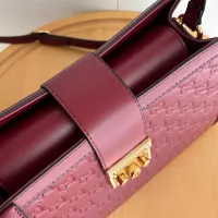 $82.00 USD Gucci AAA Quality Messenger Bags For Women #1389417