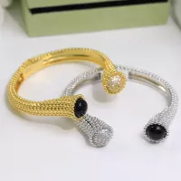 $39.00 USD Van Cleef & Arpels Bracelets For Women #1390411