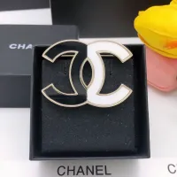 $32.00 USD Chanel Brooches For Women #1390992