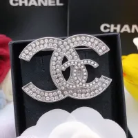 $29.00 USD Chanel Brooches For Women #1390995