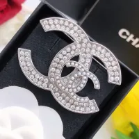 $29.00 USD Chanel Brooches For Women #1390995
