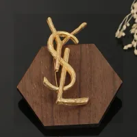 $27.00 USD Yves Saint Laurent Brooches For Women #1390998