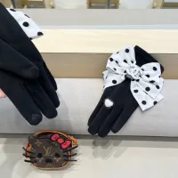 $40.00 USD Chanel Gloves For Women #1391488
