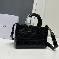 $112.00 USD Christian Dior AAA Quality Handbags For Women #1392149
