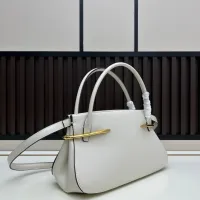 $112.00 USD Givenchy AAA Quality Handbags For Women #1392272