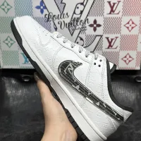 $98.00 USD Louis Vuitton Casual Shoes For Men #1392375