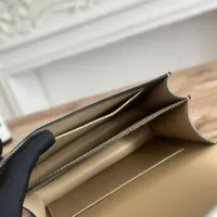 $88.00 USD Hermes AAA Quality Messenger Bags For Women #1392438