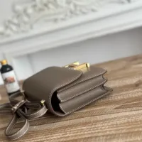 $96.00 USD Hermes AAA Quality Messenger Bags For Women #1392442