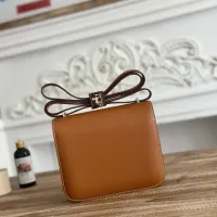 $88.00 USD Hermes AAA Quality Messenger Bags For Women #1392464