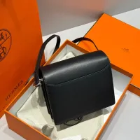 $98.00 USD Hermes AAA Quality Messenger Bags For Women #1392467