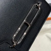 $98.00 USD Hermes AAA Quality Messenger Bags For Women #1392467