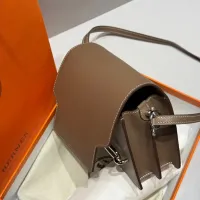 $98.00 USD Hermes AAA Quality Messenger Bags For Women #1392471