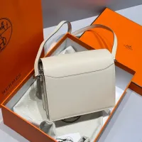$98.00 USD Hermes AAA Quality Messenger Bags For Women #1392474