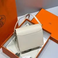 $98.00 USD Hermes AAA Quality Messenger Bags For Women #1392475