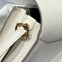 $98.00 USD Hermes AAA Quality Messenger Bags For Women #1392475