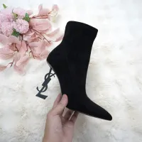 $118.00 USD Yves Saint Laurent YSL Boots For Women #1392765